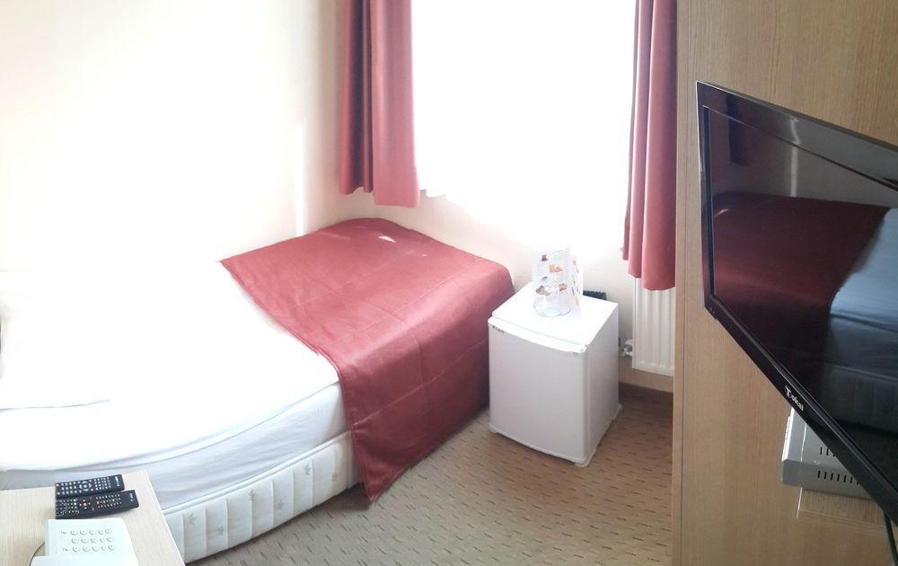 Payidar Hotel อิสตันบูล ภายนอก รูปภาพ