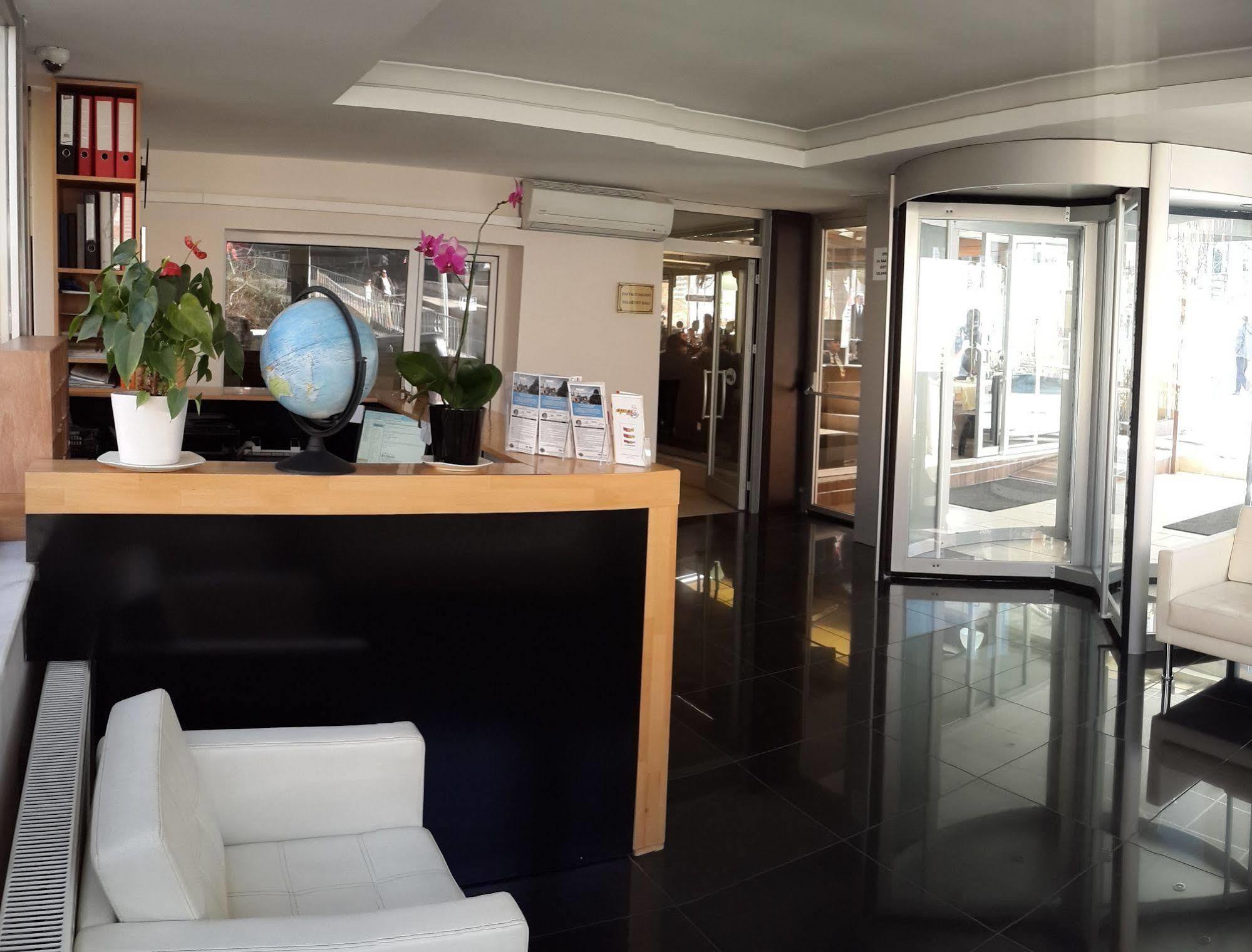 Payidar Hotel อิสตันบูล ภายนอก รูปภาพ