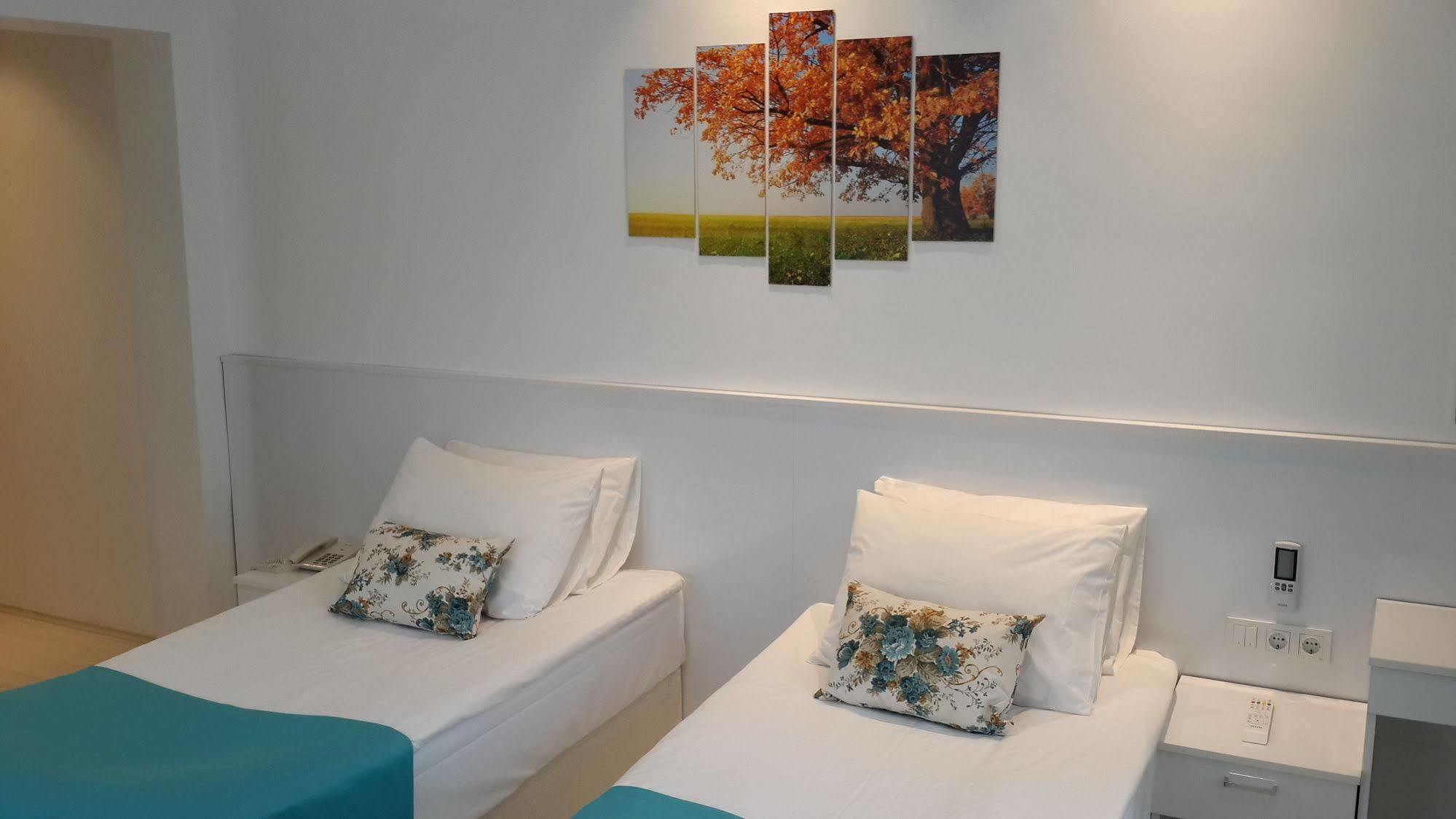 Payidar Hotel อิสตันบูล ภายนอก รูปภาพ